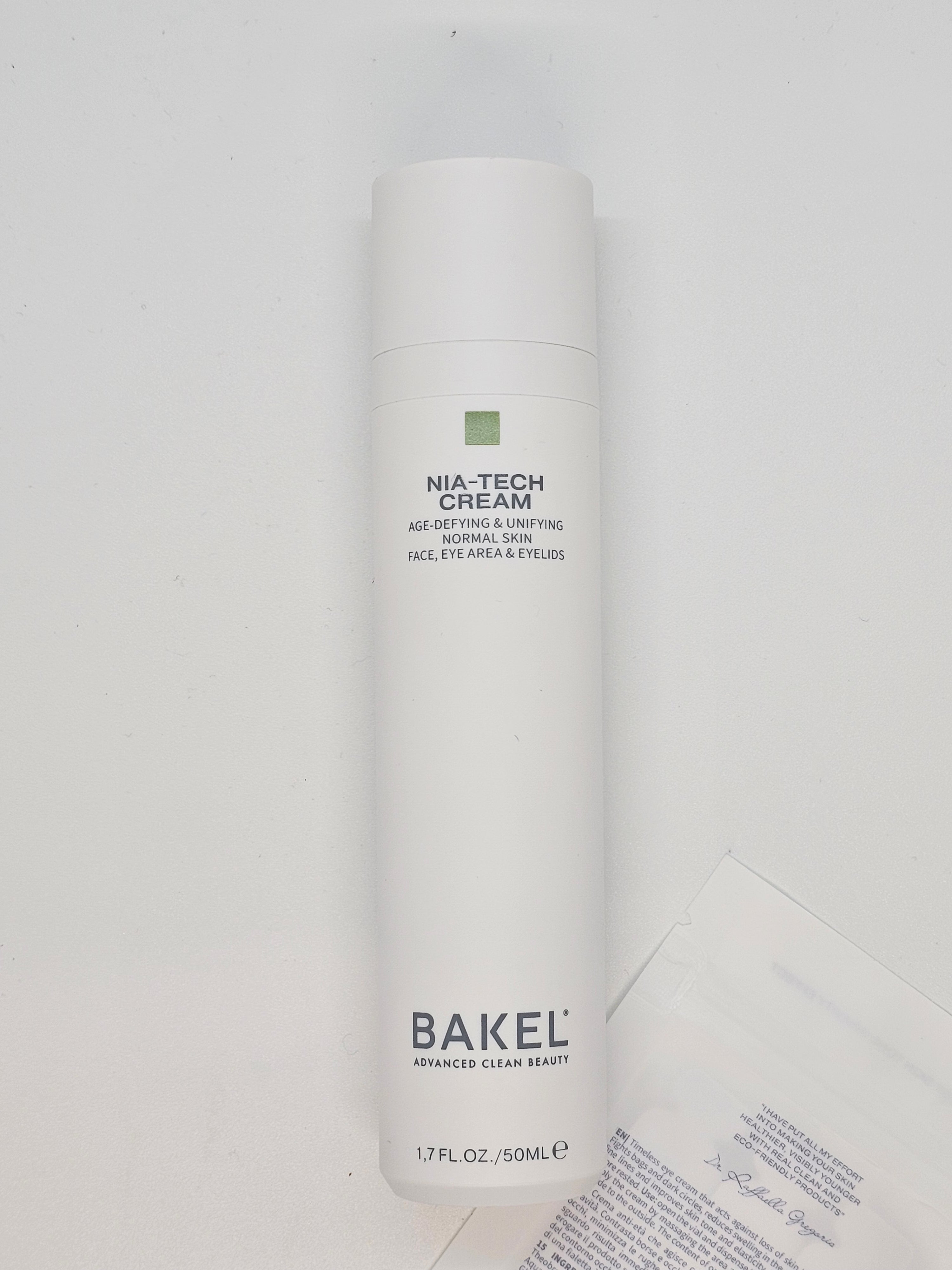 Nia Tech Cream - Normal Skin - Bakel