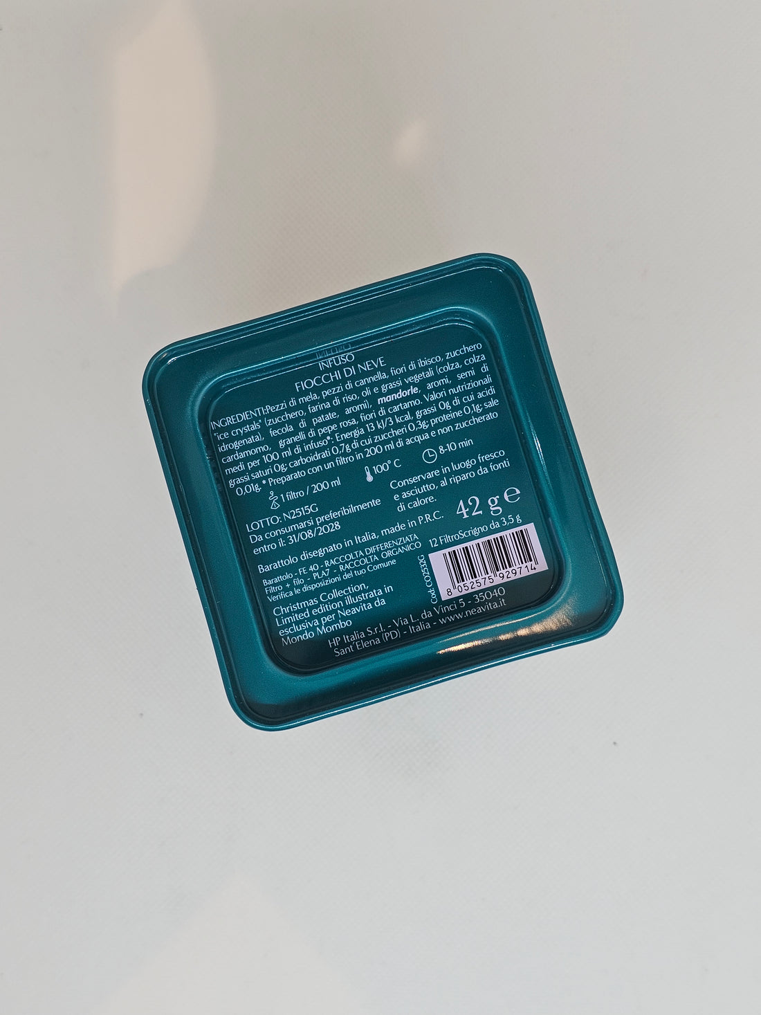 Square Tin Verde Christmas Infusion 2025 Neavita